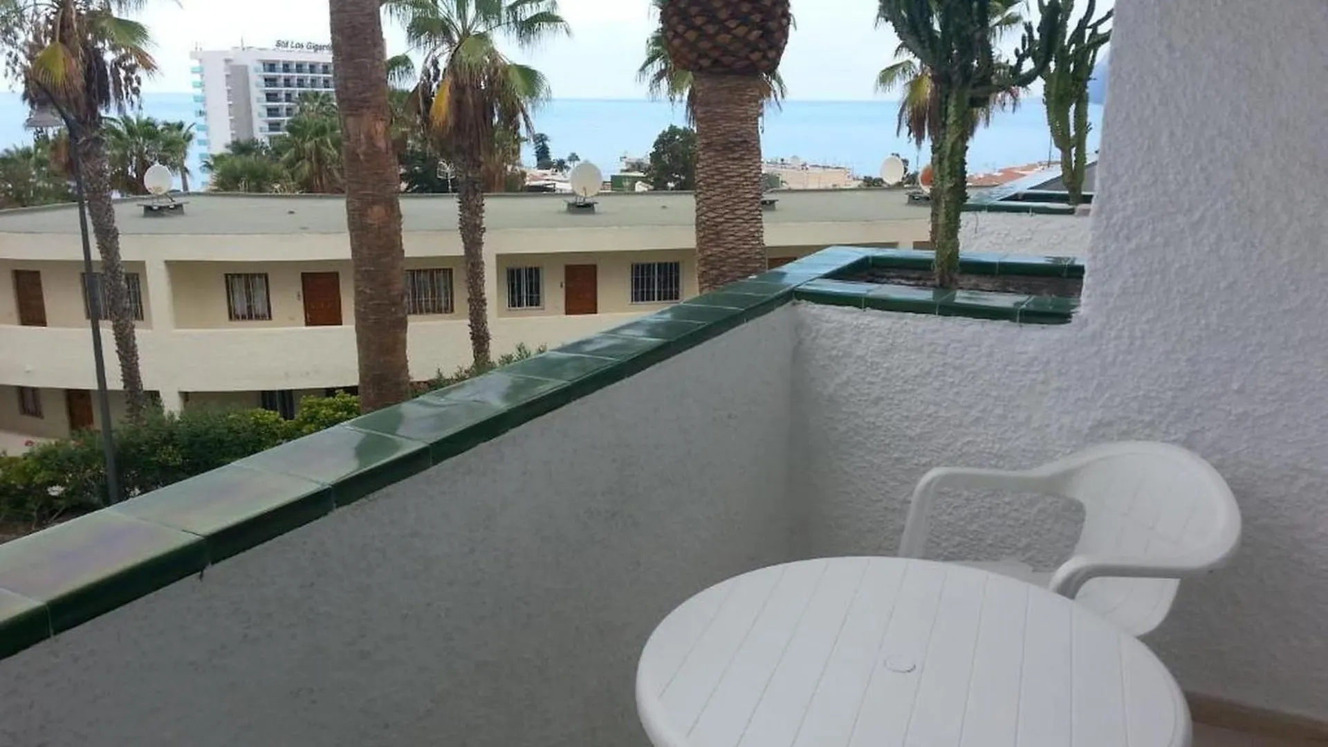 Apartment In Santa Cruz De Tenerife With Pool Acantilado de los Gigantes