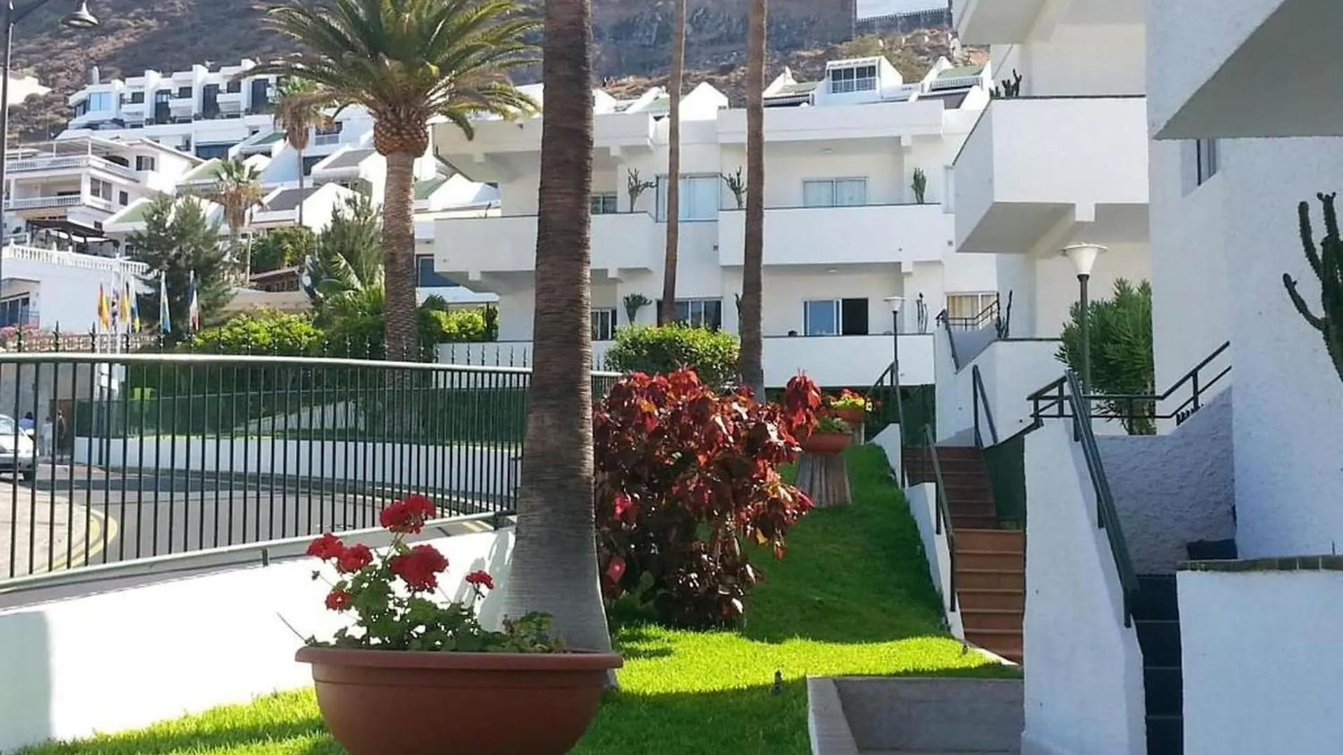 Apartment In Santa Cruz De Tenerife With Pool Acantilado de los Gigantes 0*,